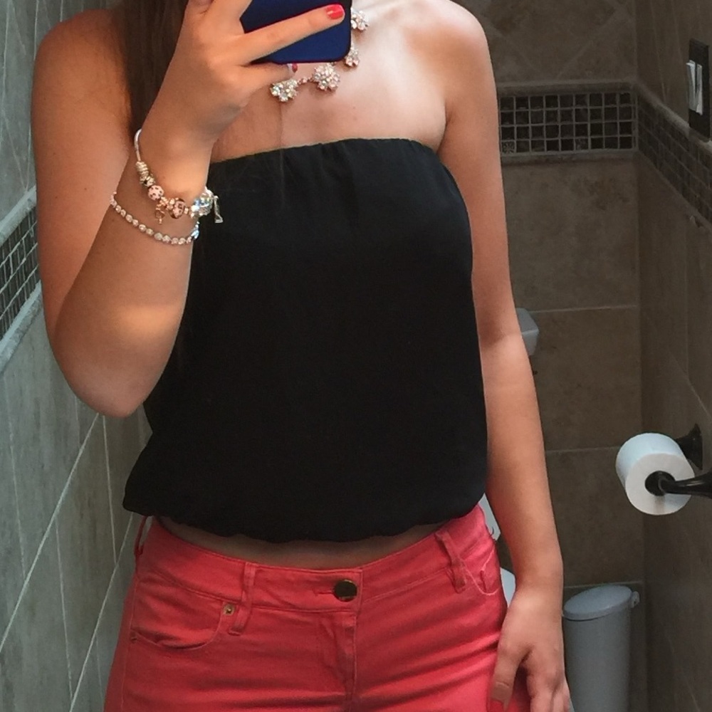 Strapless top
